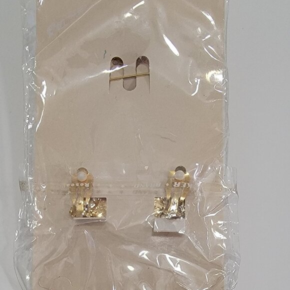 Vintage Brooch Pendant & Clip On Earring Set - Picture 4 of 4